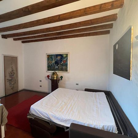 Buk - Appartamento Nel Cuore Di Citta Alta Bergamo Esterno foto